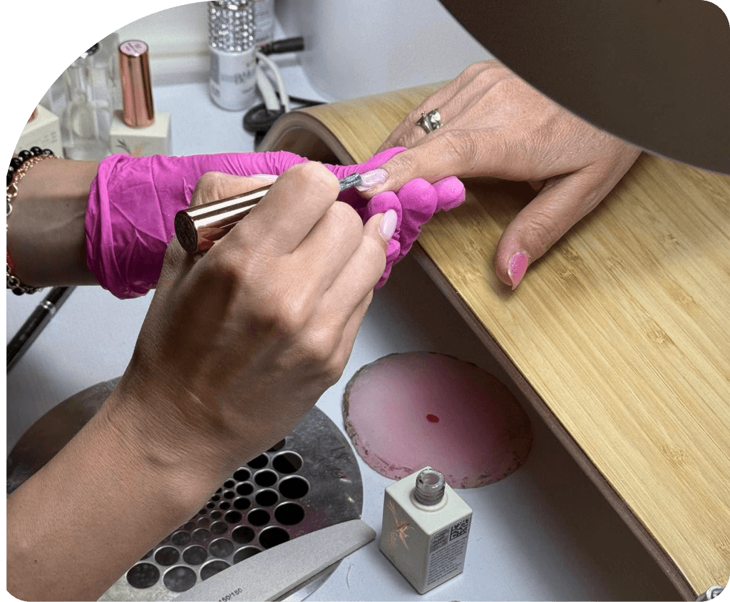 Manikűr közelről 2